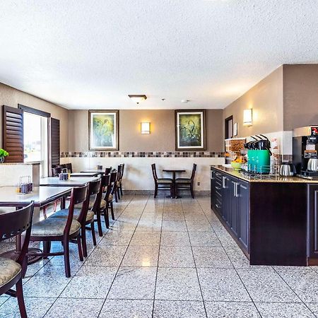 Quality Inn & Suites Yorkton Εξωτερικό φωτογραφία