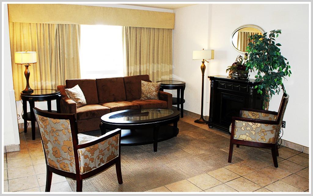 Quality Inn & Suites Yorkton Εξωτερικό φωτογραφία