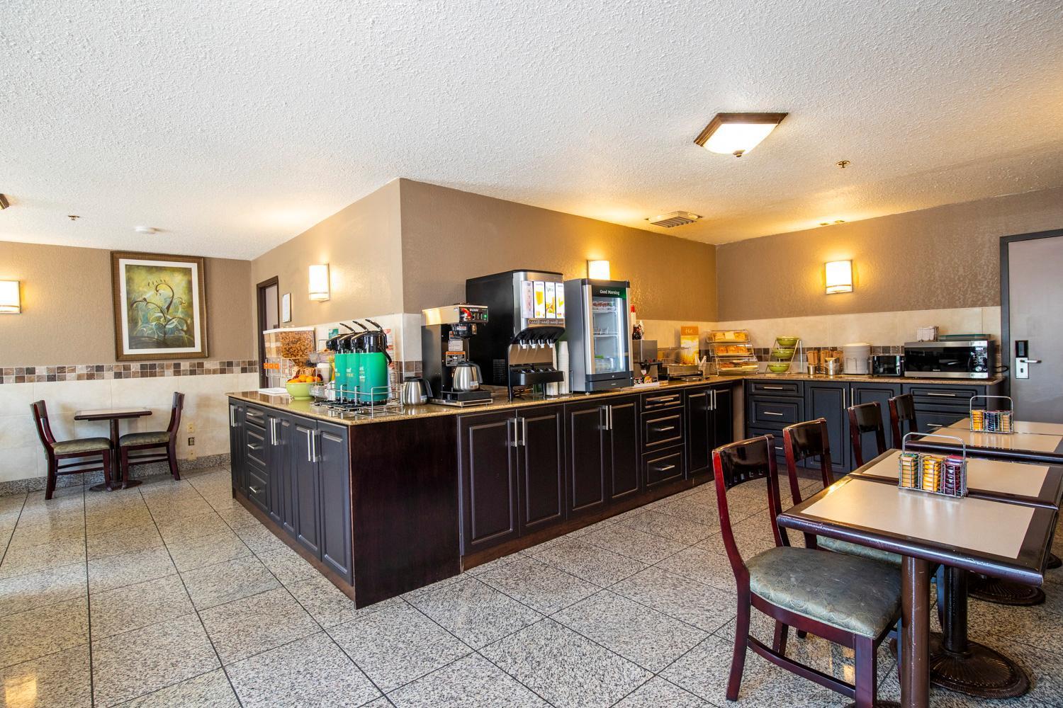Quality Inn & Suites Yorkton Εξωτερικό φωτογραφία