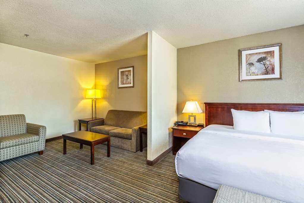 Quality Inn & Suites Yorkton Δωμάτιο φωτογραφία