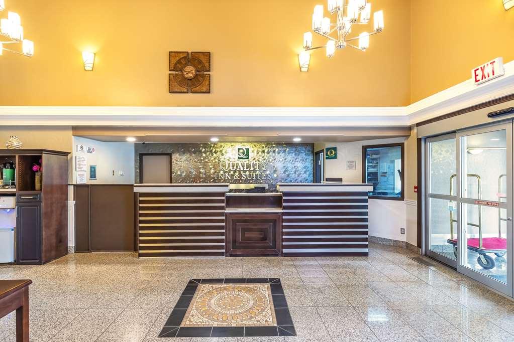 Quality Inn & Suites Yorkton Εσωτερικό φωτογραφία